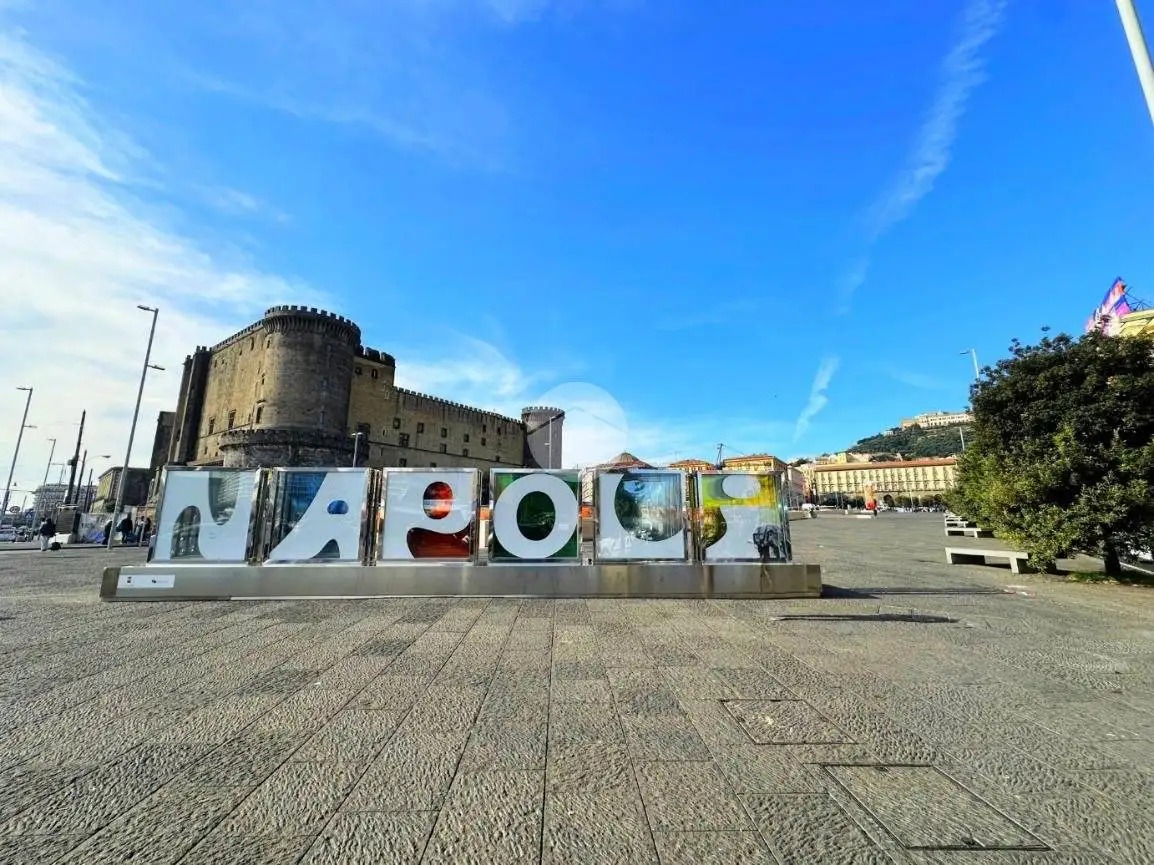 Appartamento in affitto a Napoli