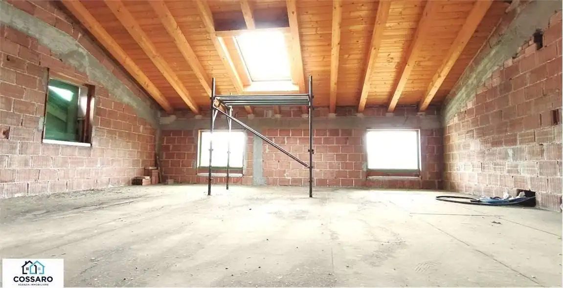 Appartamento in vendita a Pocenia