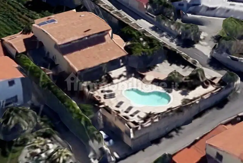 Villa in vendita a Reggio Calabria