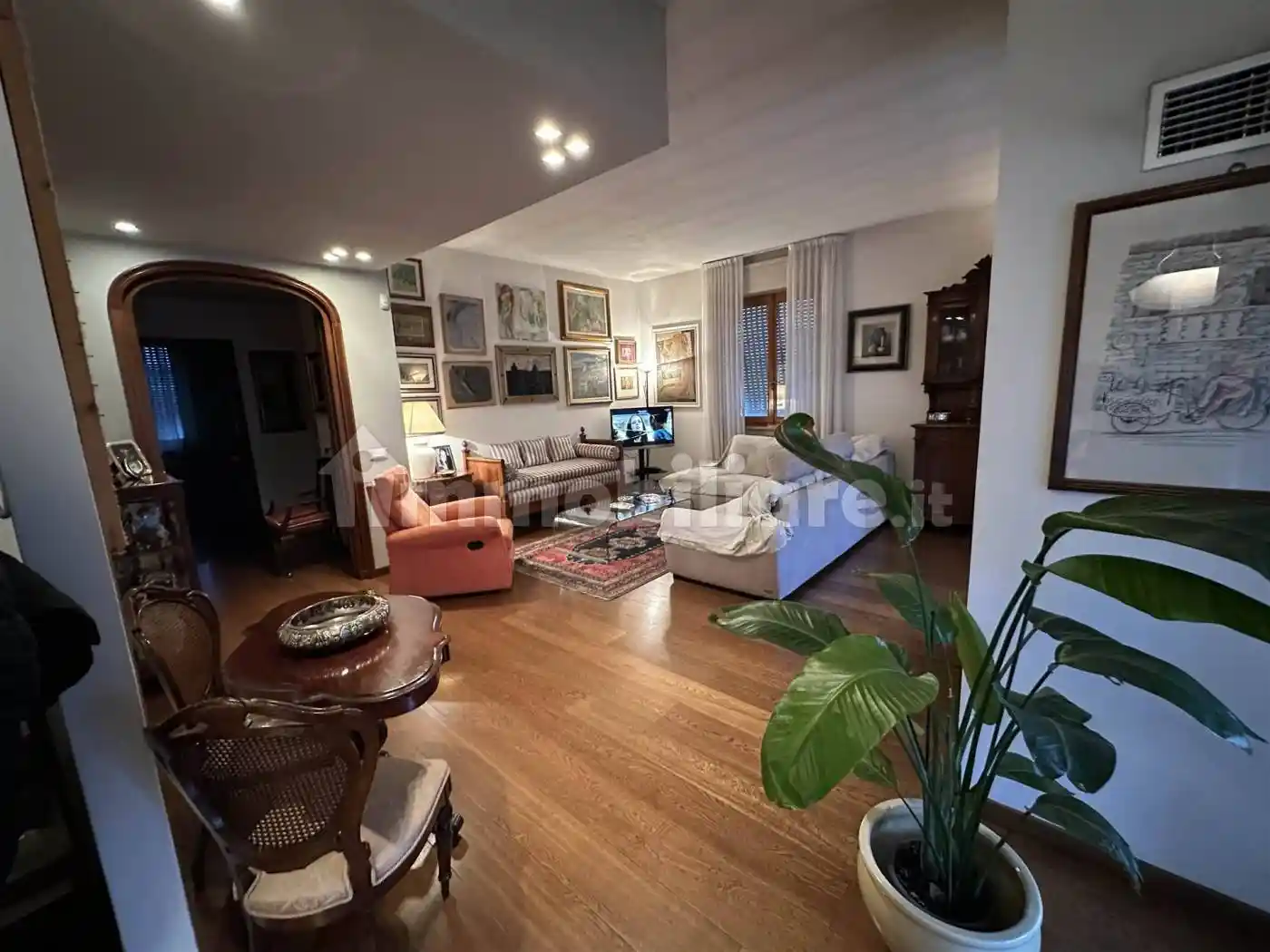 Villa in vendita a Piacenza