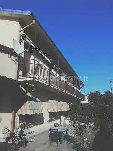 Appartamento in vendita a Besnate