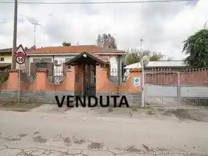 Villa in vendita a Vigevano