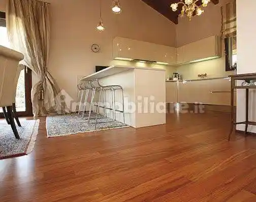 Appartamento in vendita a Padova