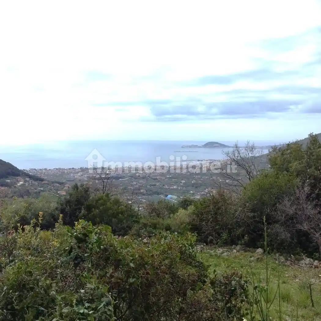 Rustico - Casale in vendita a Formia