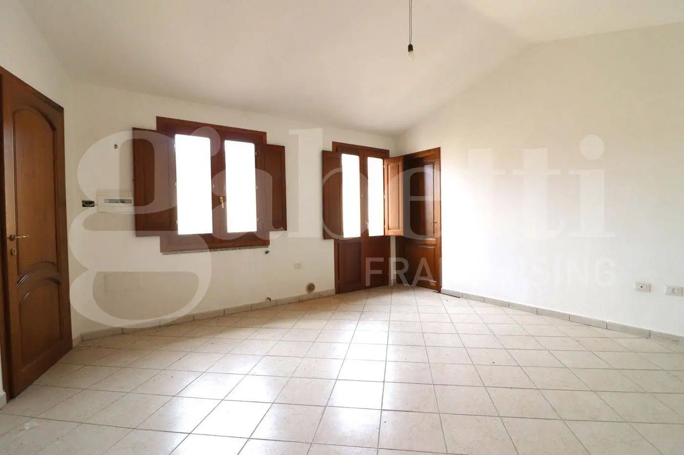 Trilocale Vico III Cagliari, sn, Centro, Bari Sardo - foto 3