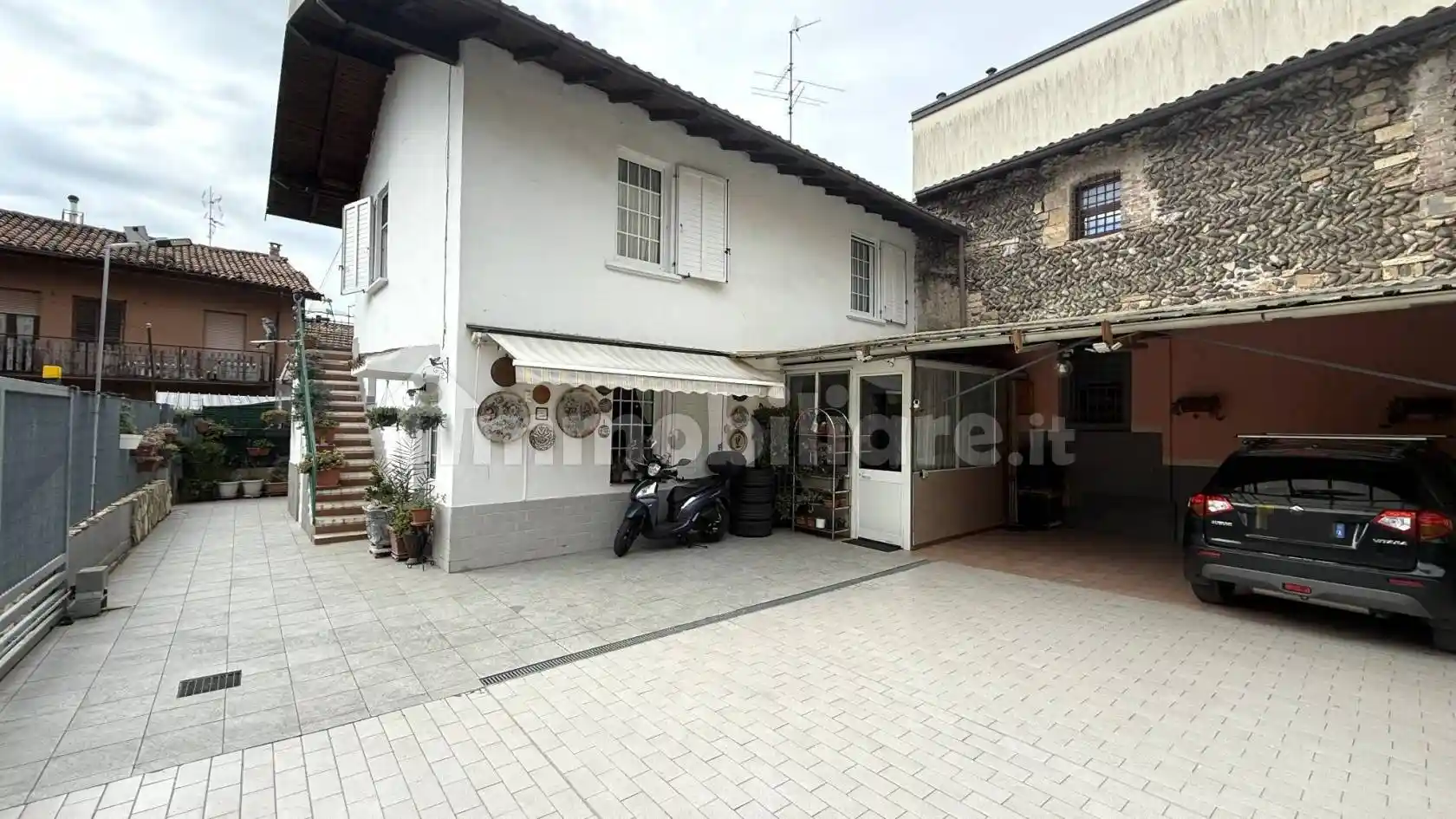 Villa in vendita a Azzano San Paolo