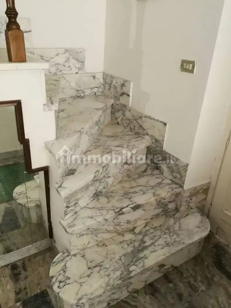 Palazzo - Edificio in Vendita - foto 5