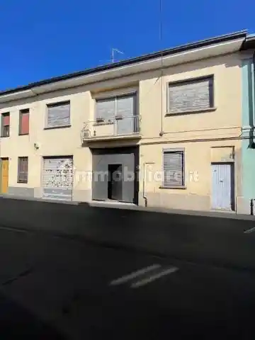 Appartamento in vendita a Desio