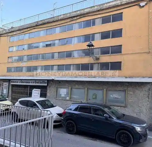 Palazzo - Edificio in vendita a Fidenza