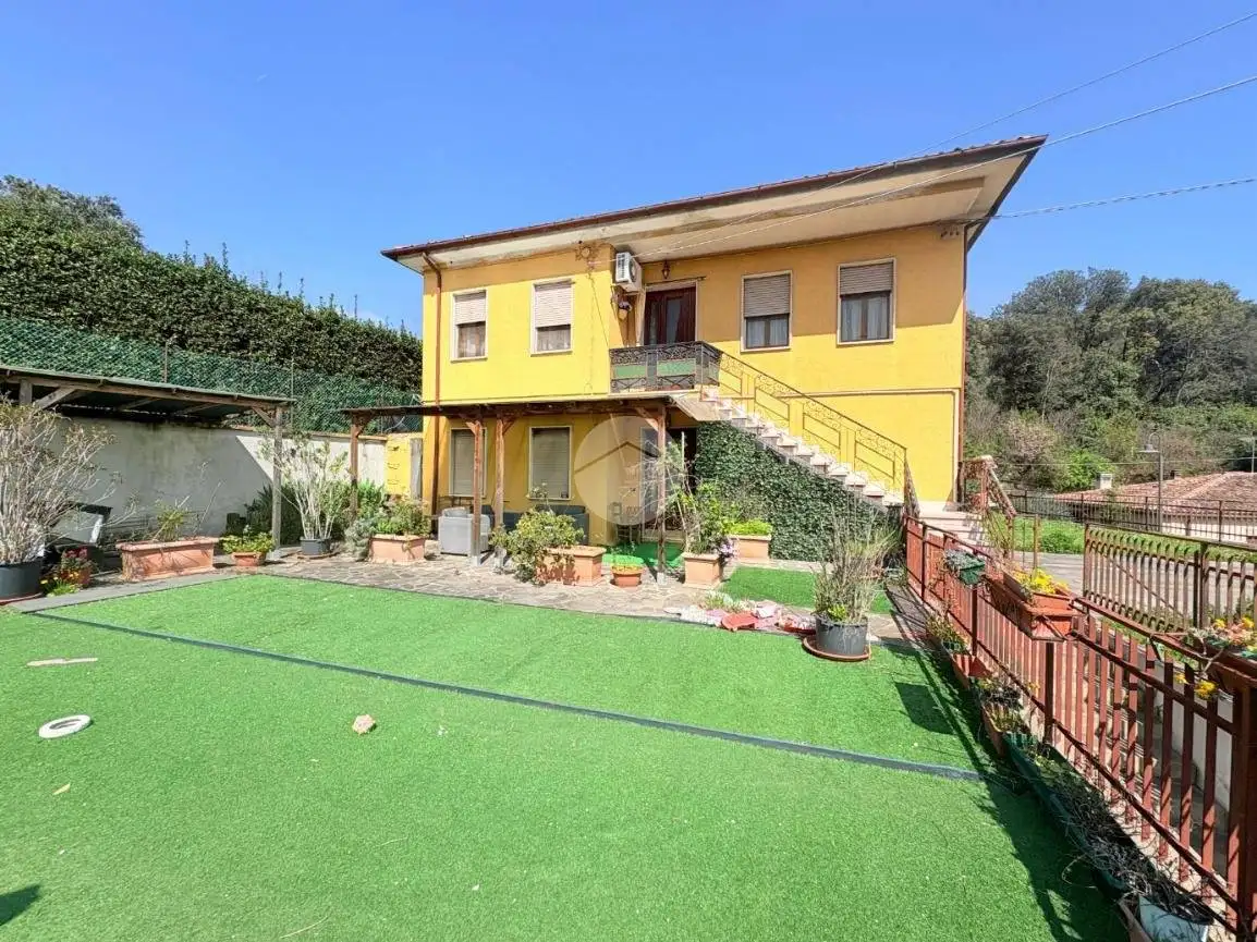 Casa indipendente in vendita a Arquà Petrarca