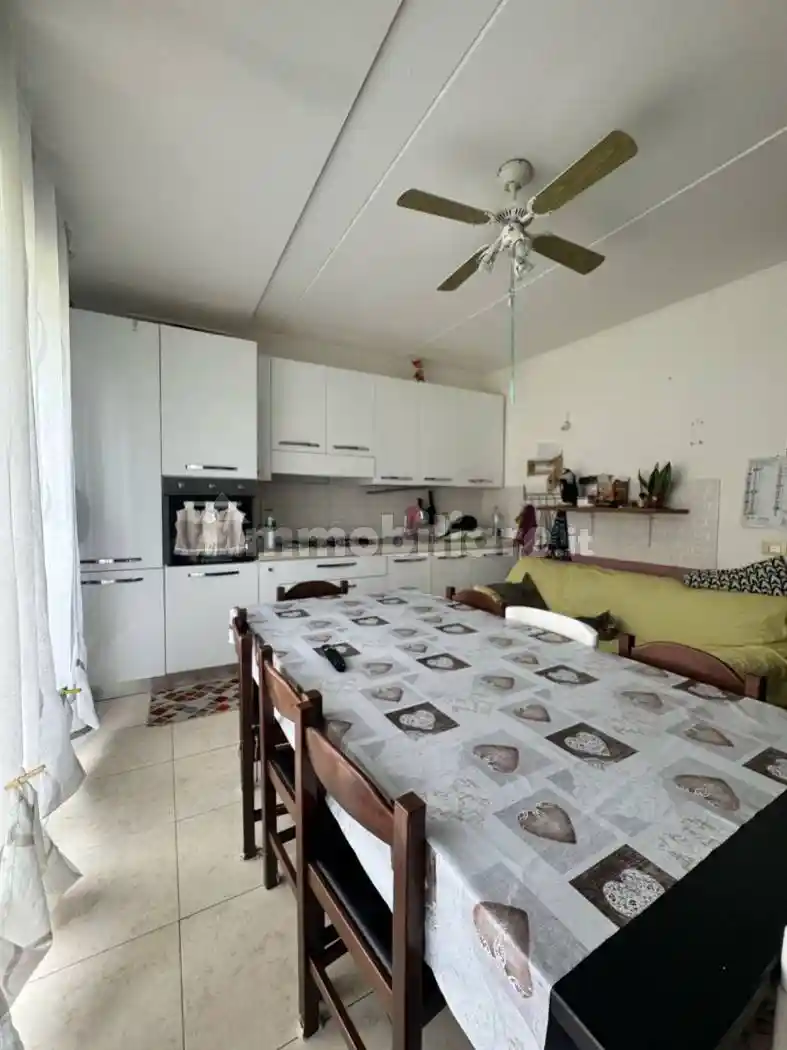 Quadrilocale buono stato, su più livelli, Prestino, Como - foto 4