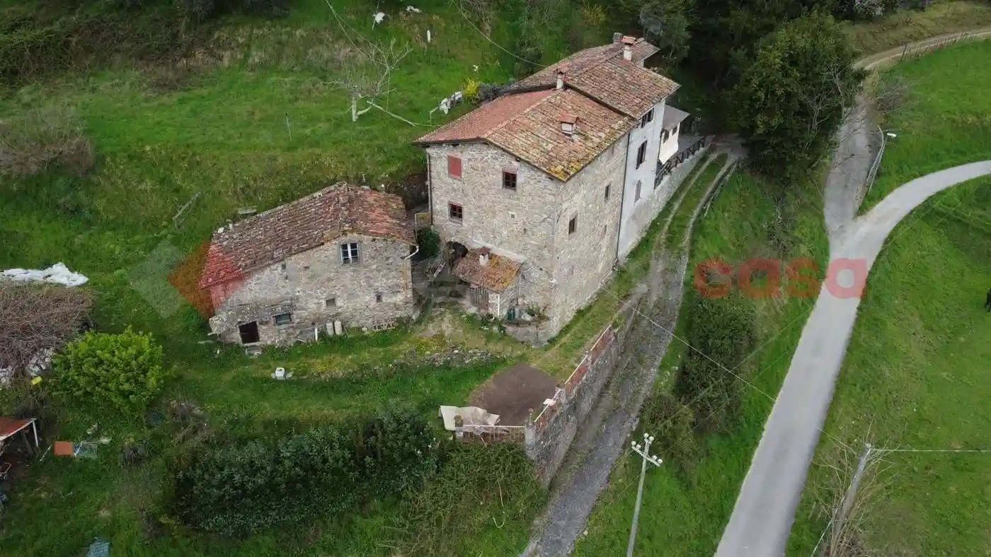 Casa indipendente in vendita a Coreglia Antelminelli
