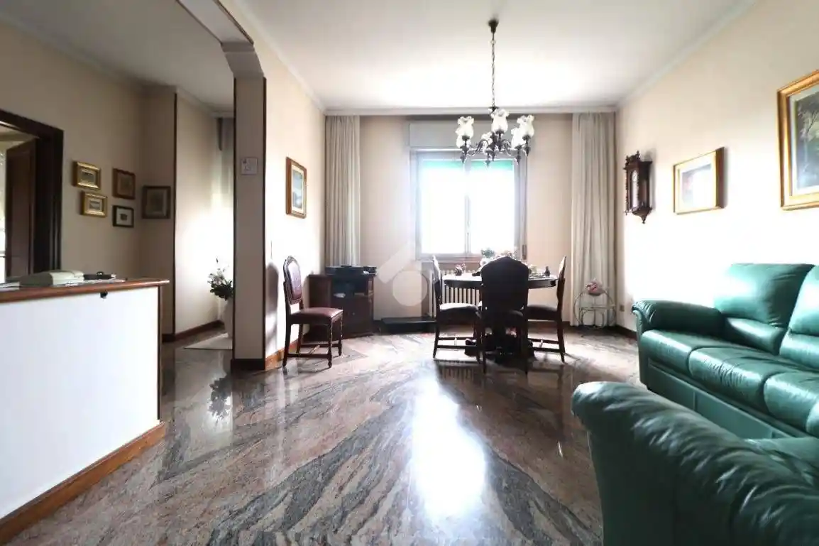 Villa in vendita a Porto Mantovano