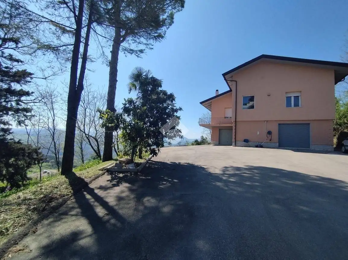 Villa in vendita a Sogliano al Rubicone