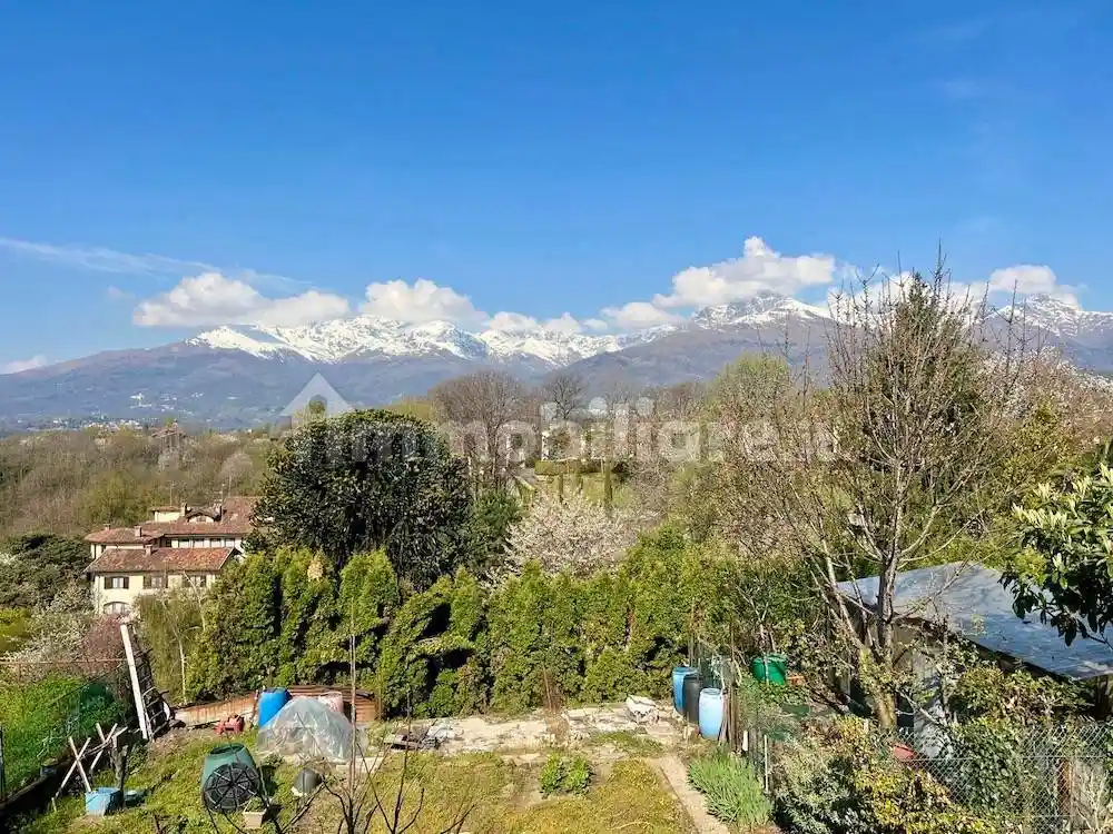 Appartamento in vendita a Biella