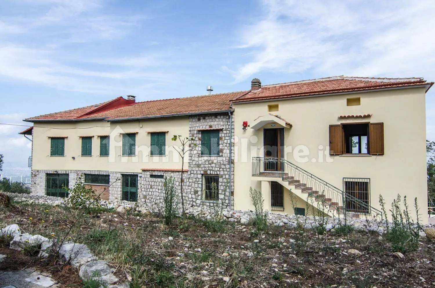 Villa in vendita a Postiglione