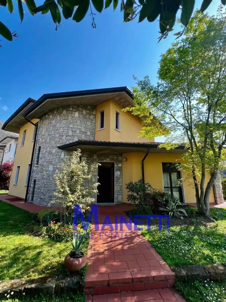 Villa in vendita a Concesio