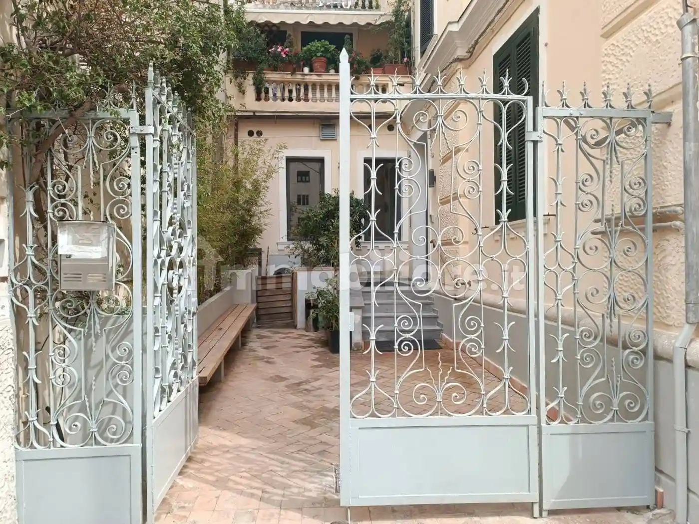 Appartamento in vendita a Salerno