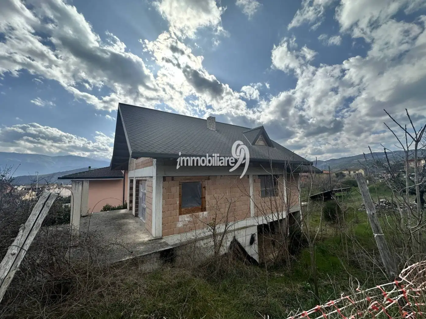 Villa in vendita a L'Aquila