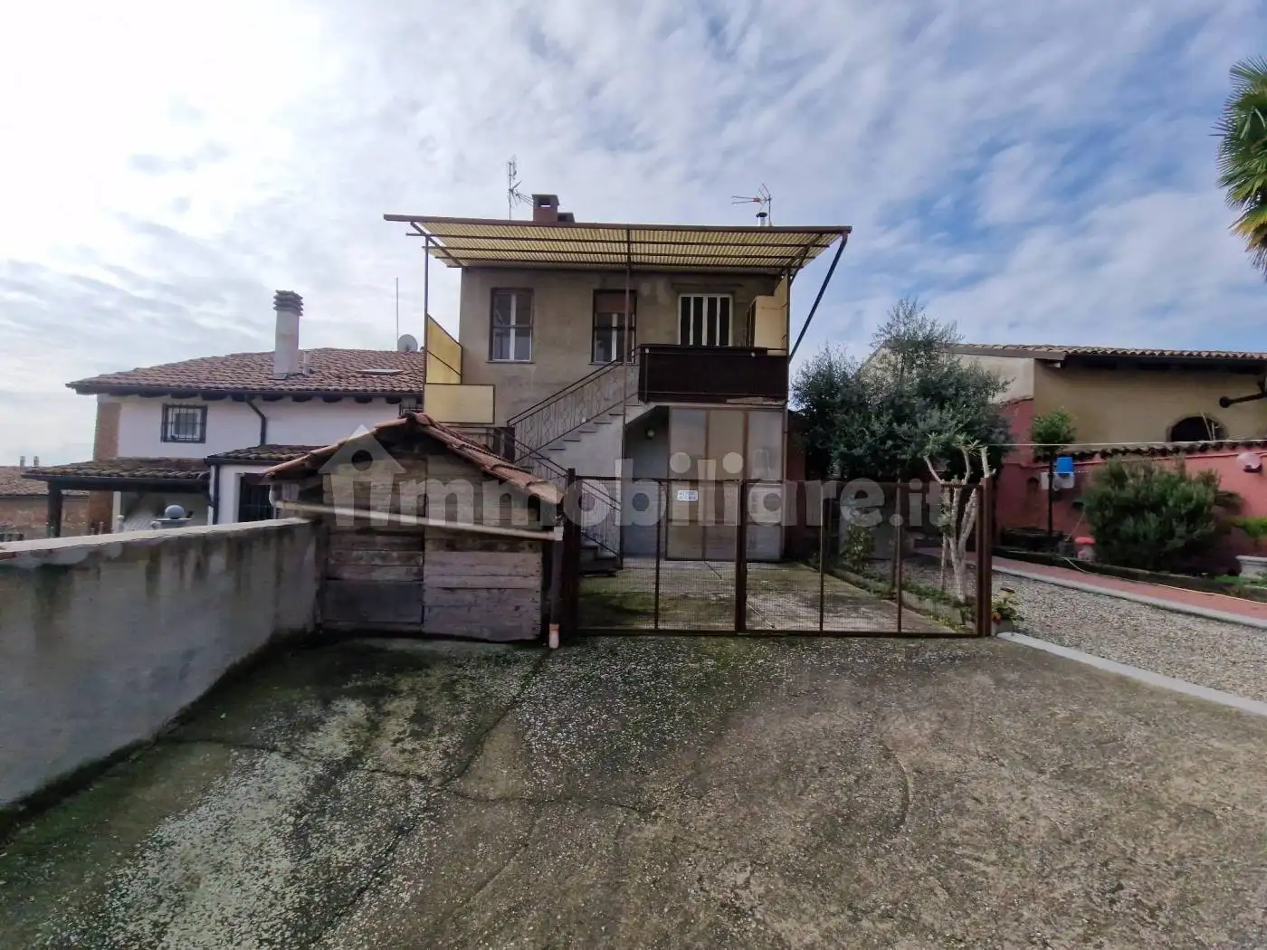 Casa indipendente in vendita a Montemagno