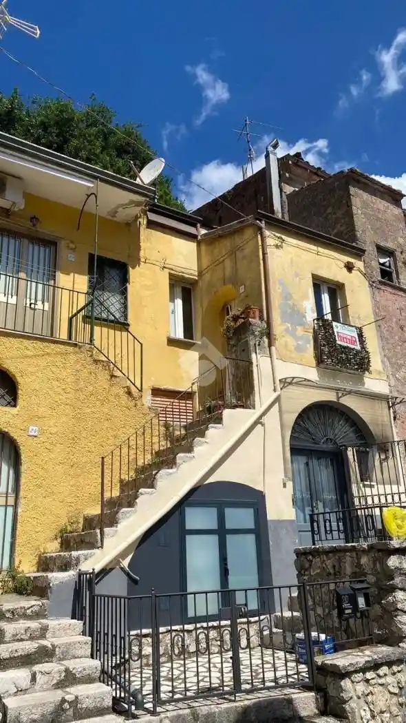 Terratetto unifamiliare piazza xx settembre 24, San Martino Valle Caudina - foto 2