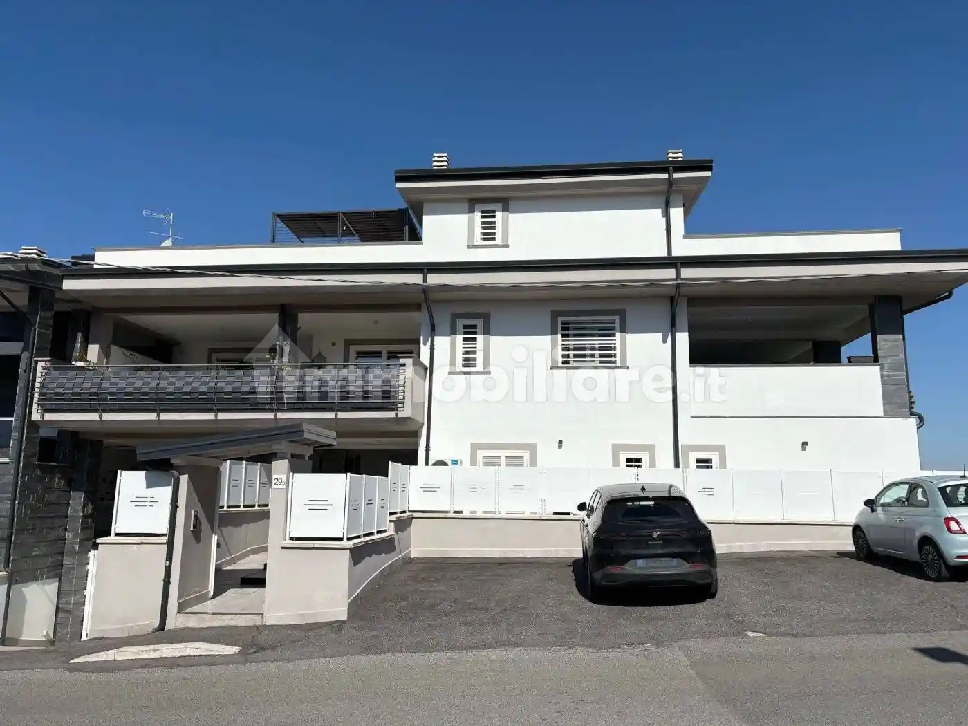 Appartamento in vendita a Guidonia Montecelio