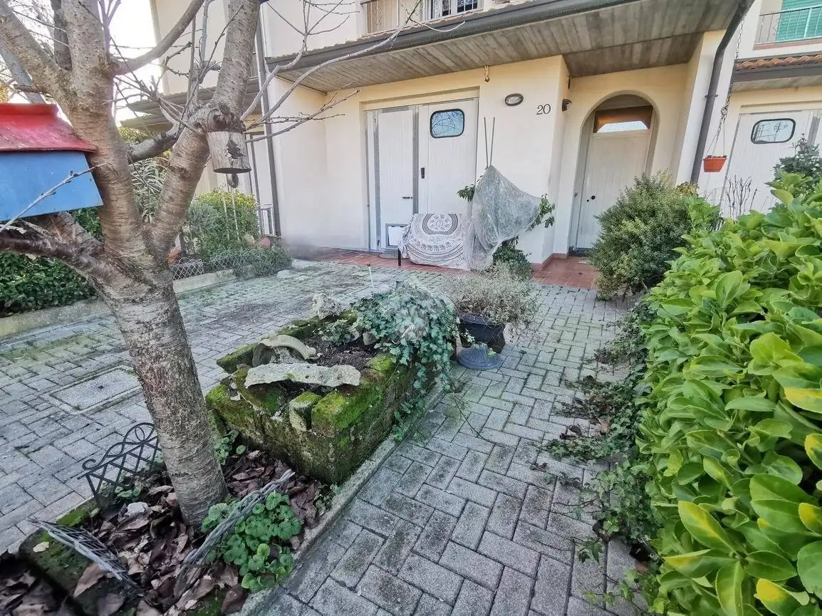 Villa a schiera via Ancherani 20, Bagnara di Romagna - foto 2