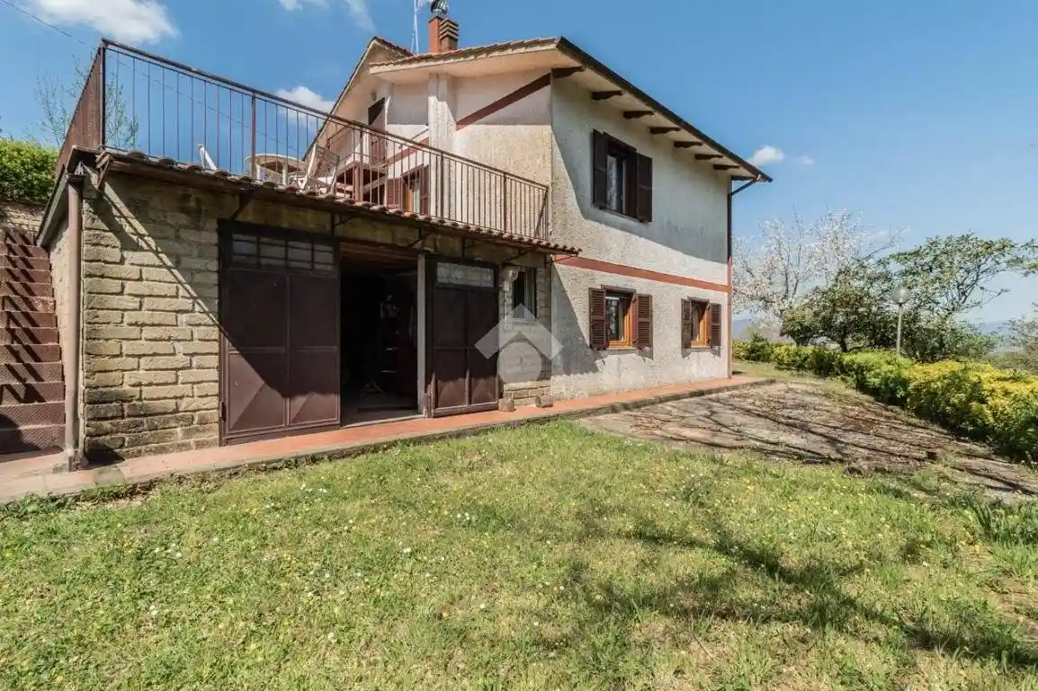 Villa in vendita a Bassano Romano