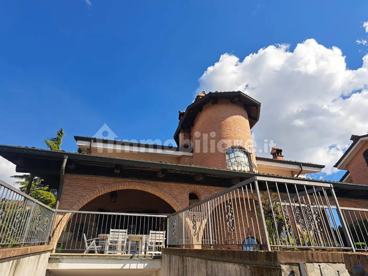 Villa unifamiliare, ottimo stato, 380 m², Castelletto Monferrato - foto 3