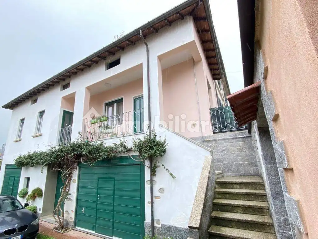 Bilocale via Roma 3, Centro, Azzate - foto 3