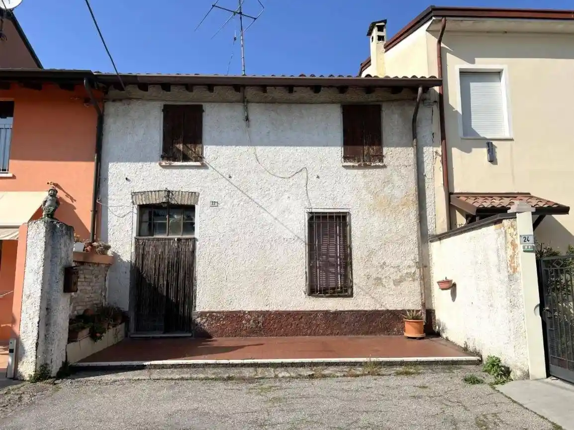 Casa colonica via Castello 22, Casalmoro - foto 2