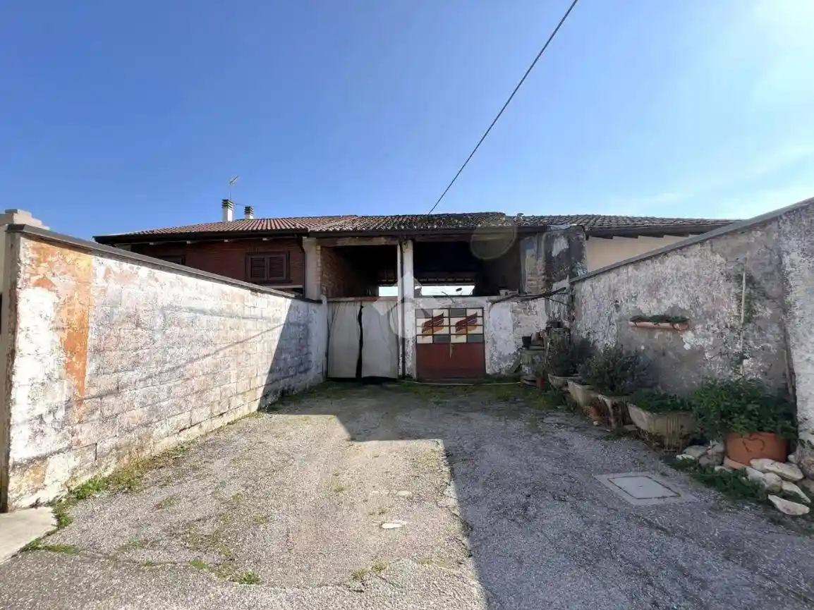 Casa colonica via Castello 22, Casalmoro - foto 3