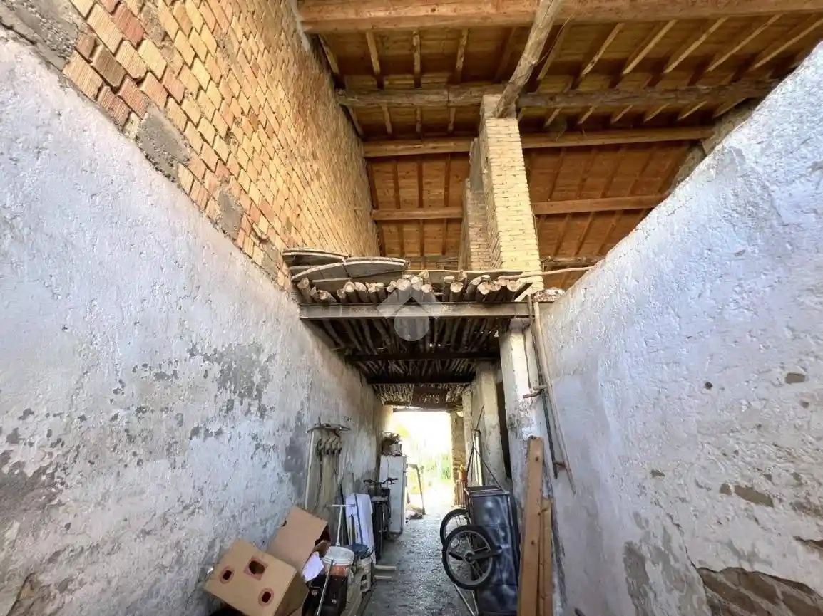 Casa colonica via Castello 22, Casalmoro - foto 5