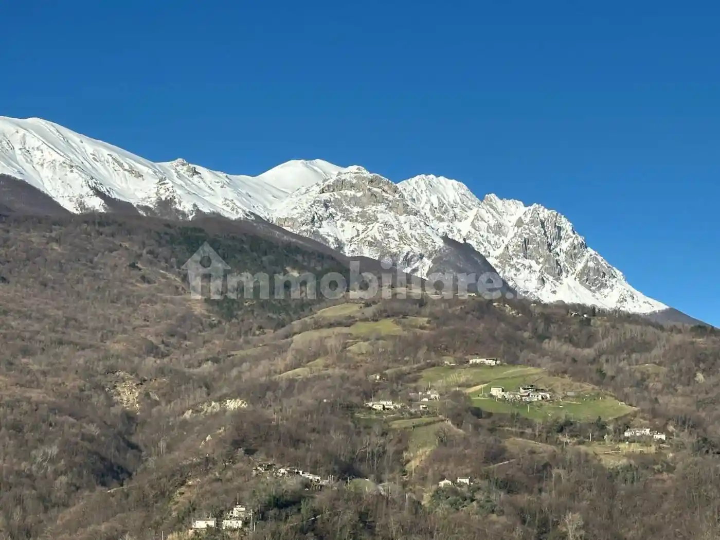 Terratetto unifamiliare via Farnese, Centro, Farindola - foto 2
