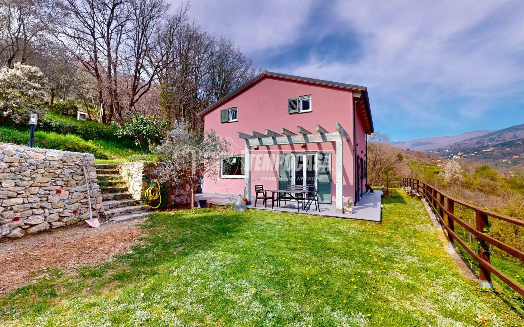 Villa in vendita a Calice Ligure