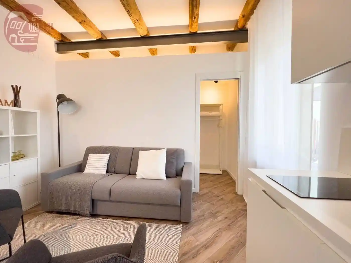 Palazzo - Edificio in Affitto - foto 4