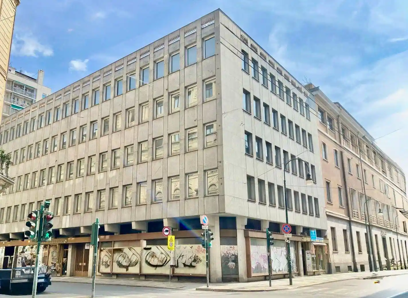 Palazzo - Edificio in vendita a Torino