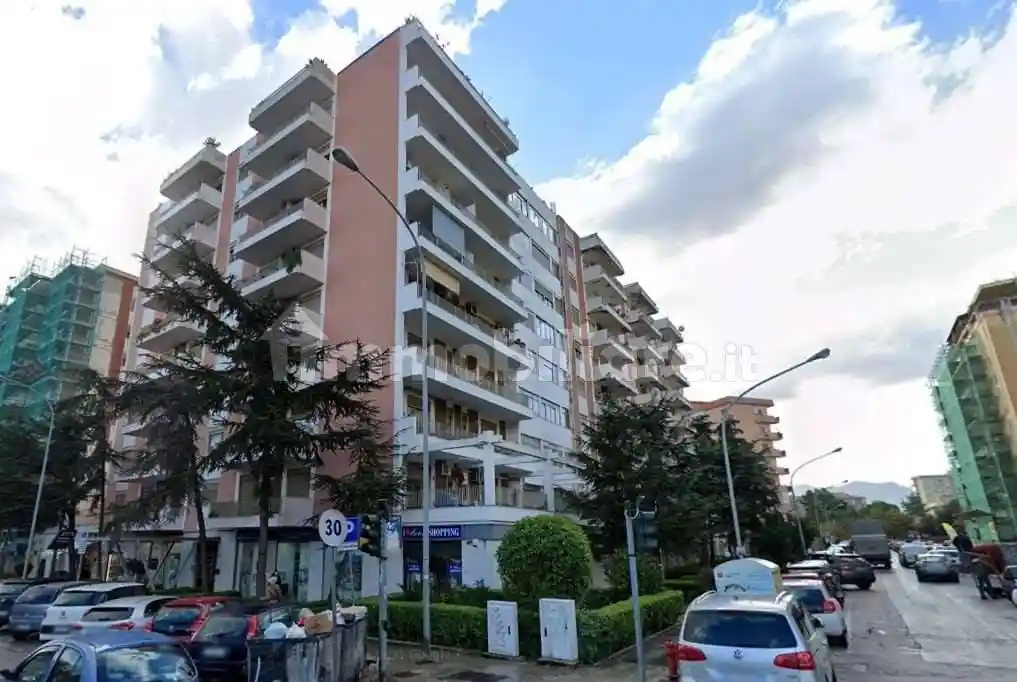 Appartamento in vendita a Palermo