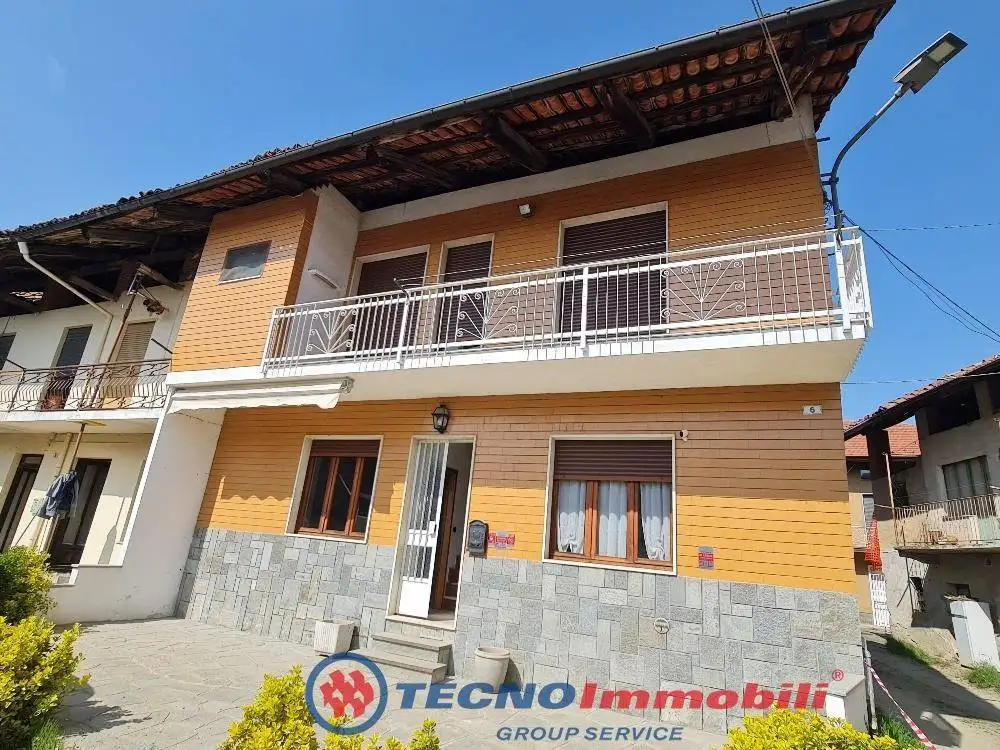 Casa indipendente in vendita a Vauda Canavese
