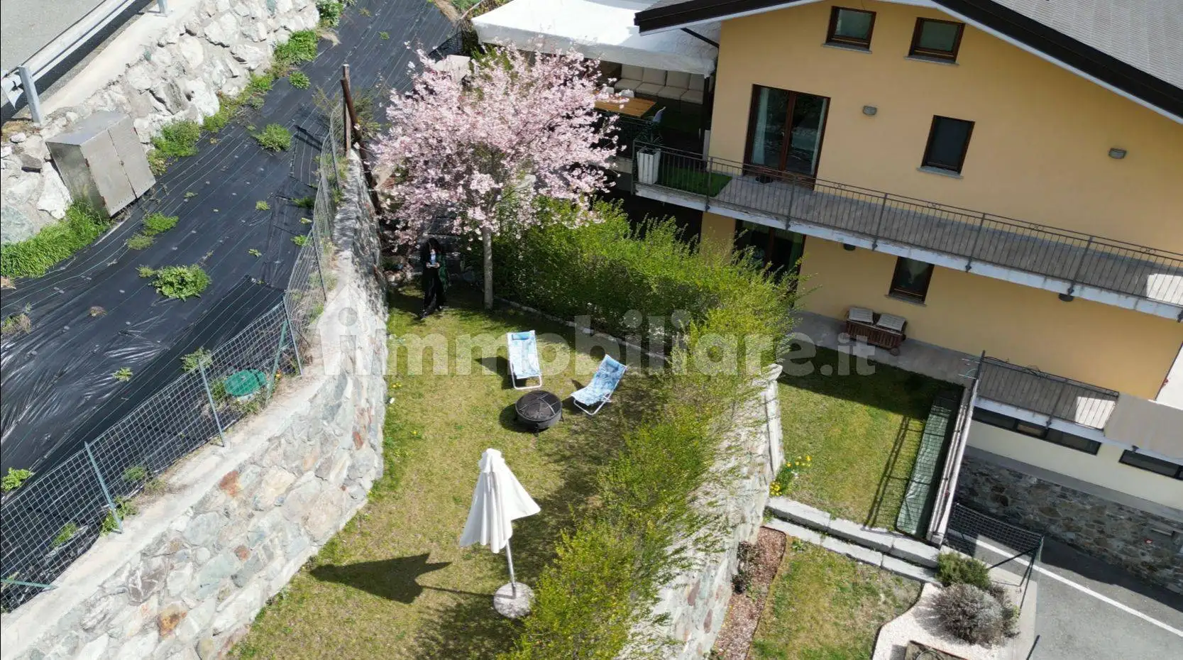 Appartamento in vendita a Chambave