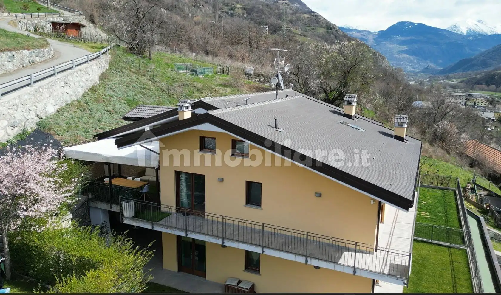 Quadrilocale frazione La Poya 28, Chambave - foto 3