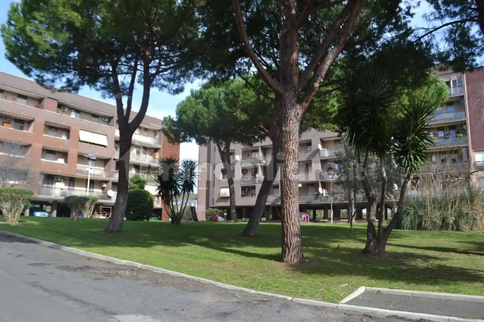 Quadrilocale viale Alfredo Ottaviani, Dragona, Roma - foto 3