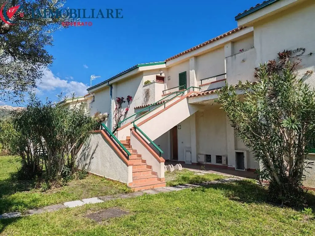 Appartamento in vendita a Sant'Andrea Apostolo dello Ionio