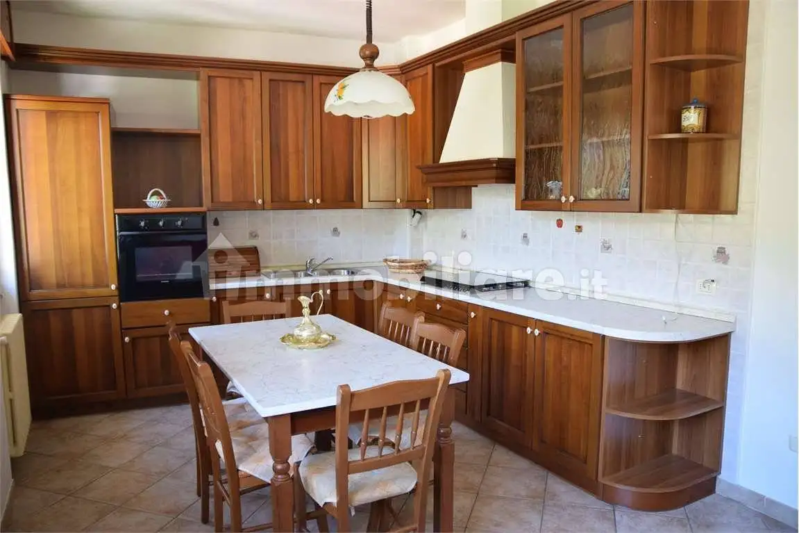 Casa indipendente in vendita a Calasca-Castiglione