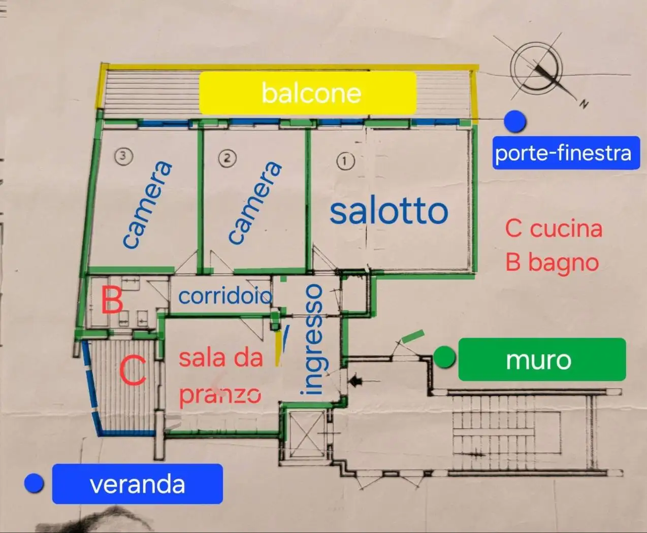 Appartamento in vendita a Napoli