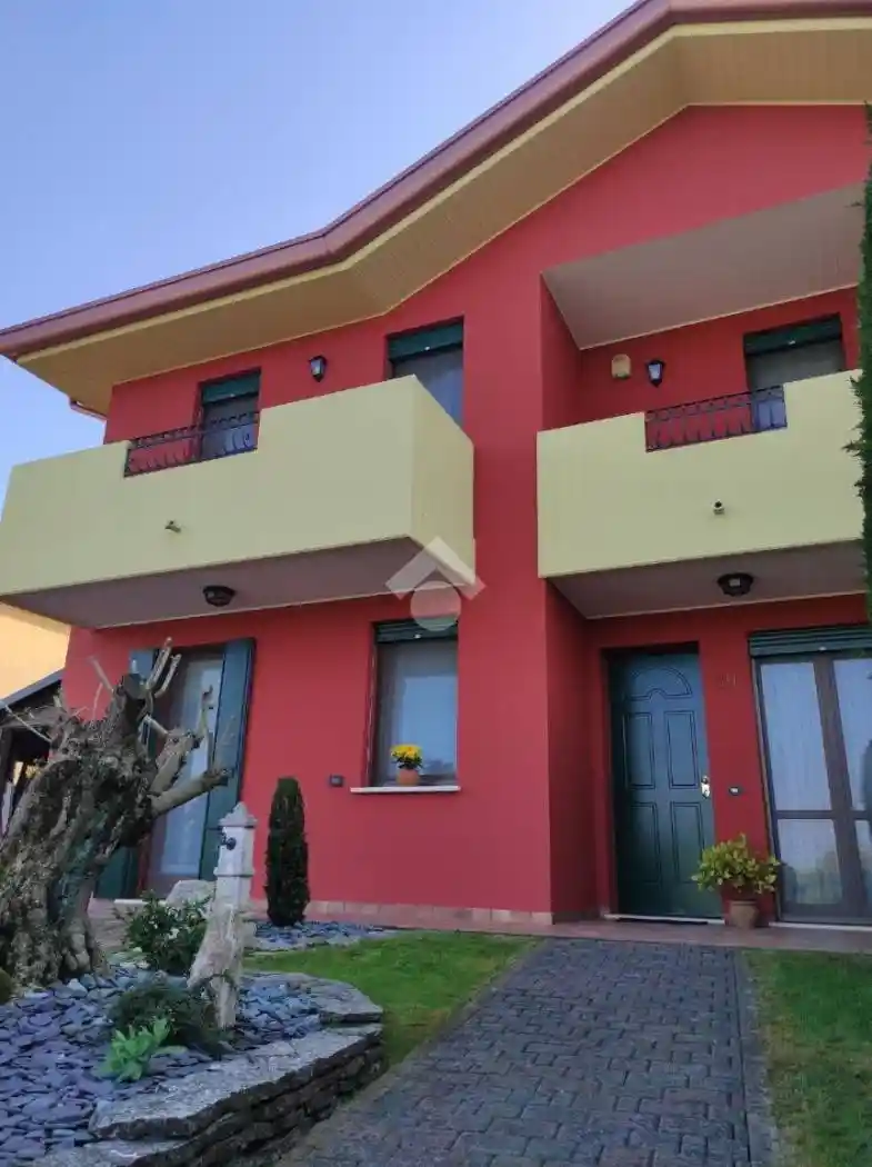 Villetta a schiera in vendita a Correzzola