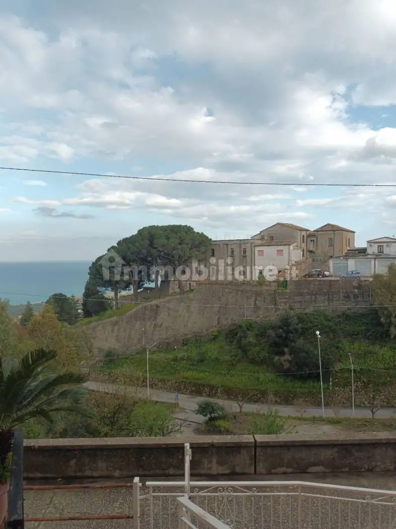 Casa indipendente in vendita a Sant'Andrea Apostolo dello Ionio
