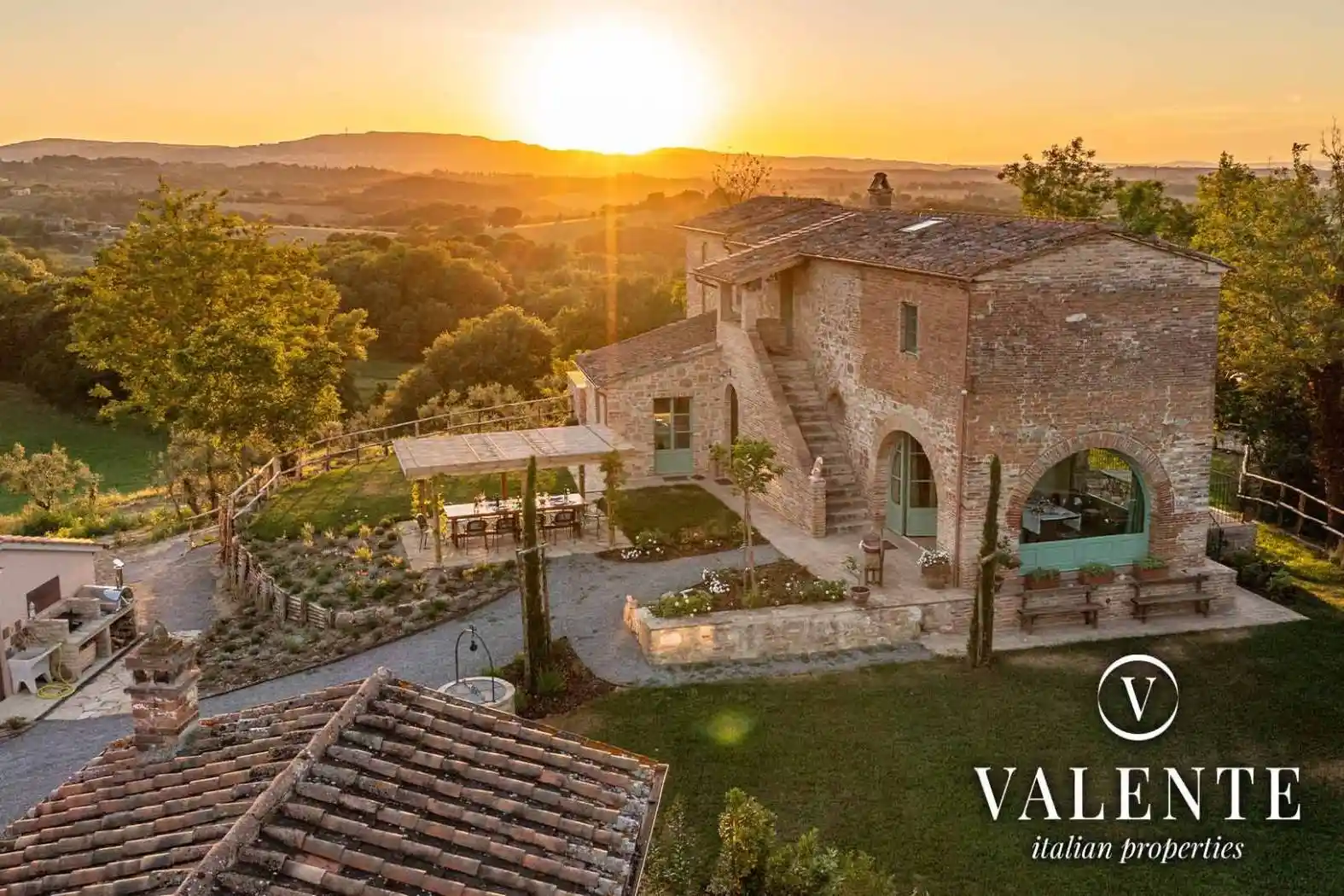 Rustico - Casale in vendita a Chiusi