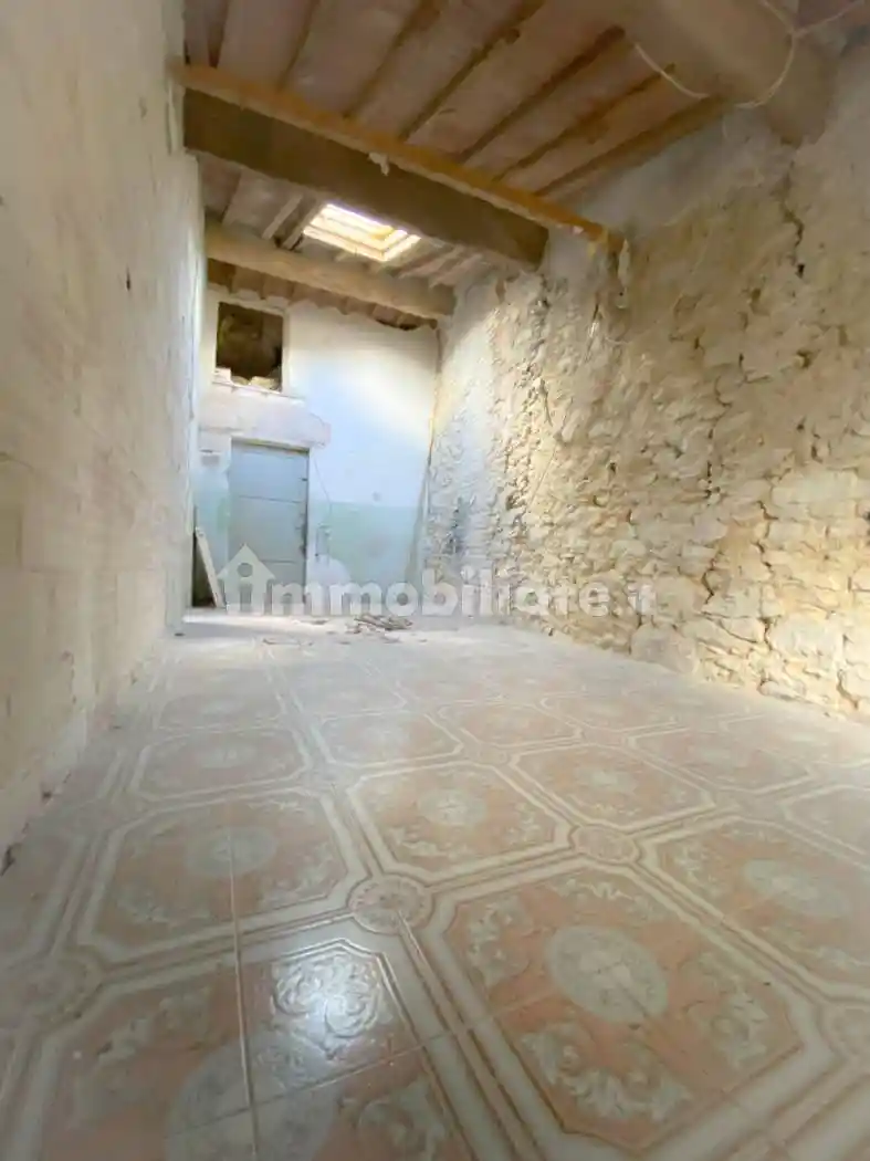 Appartamento in vendita a Castelnuovo di Val di Cecina