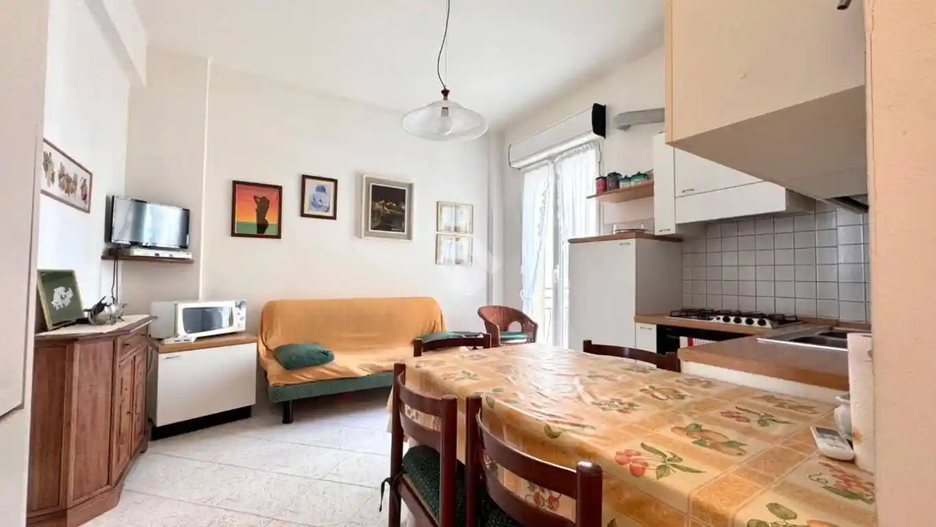 Bilocale via Leonardo Da Vinci 246, Via Roma, Borgo Barusso, Alassio - foto 3